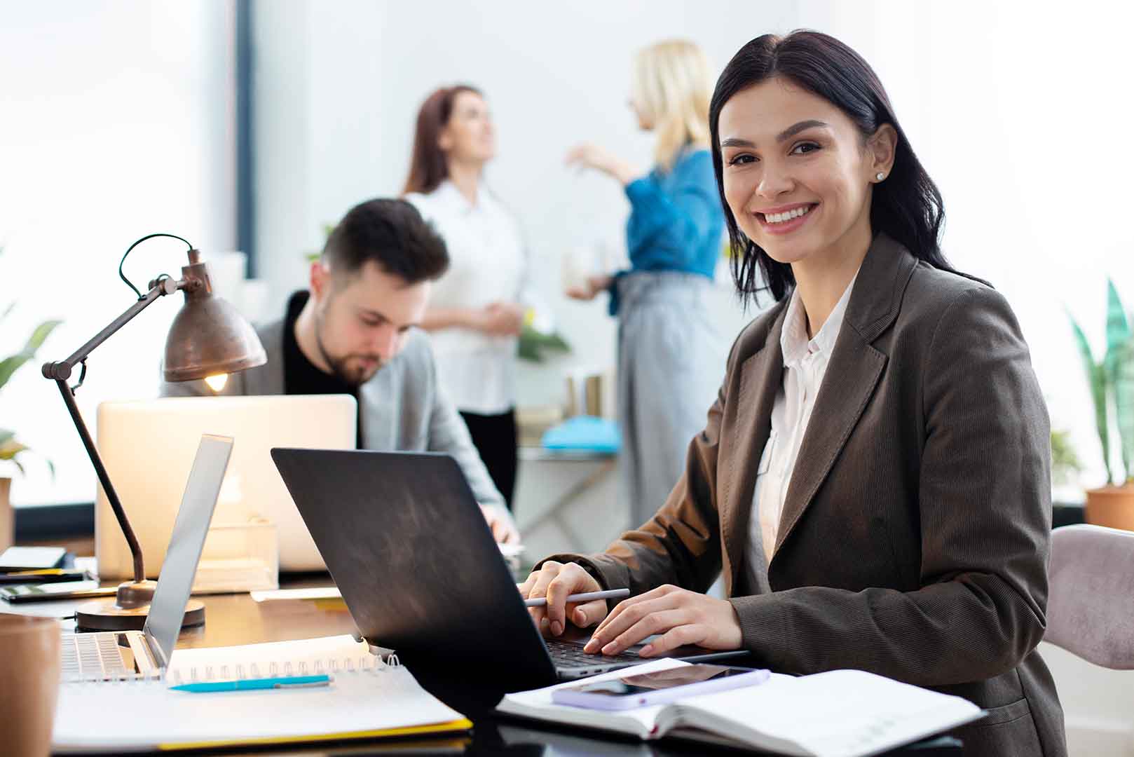 Requisitos para crear cuenta de administrador comercial
